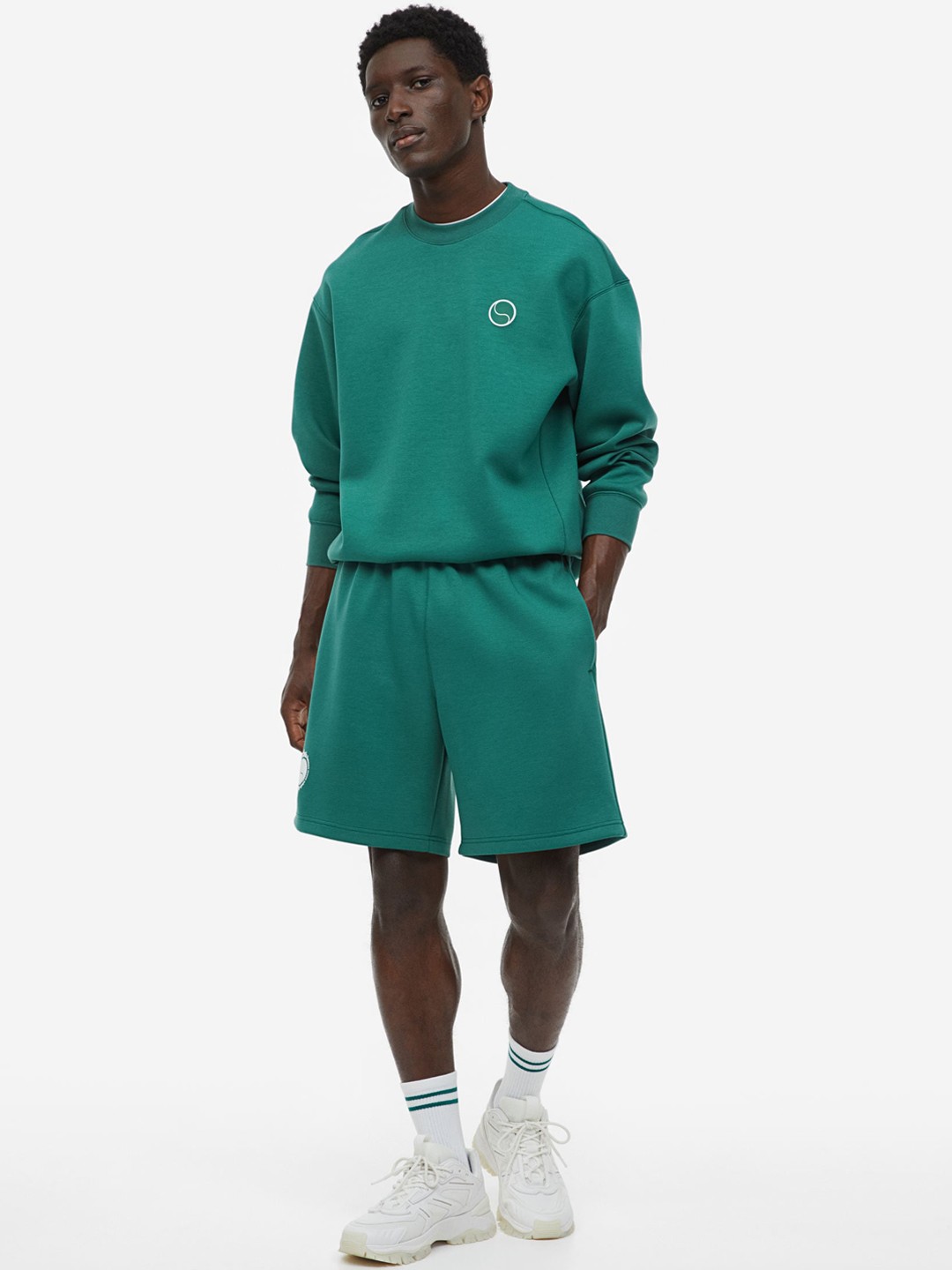 

H&M Men DryMove Sports Shorts, Green