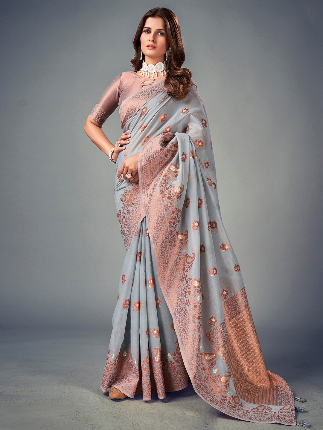 

Satrani Floral Woven Design Zari Banarasi Saree, Grey