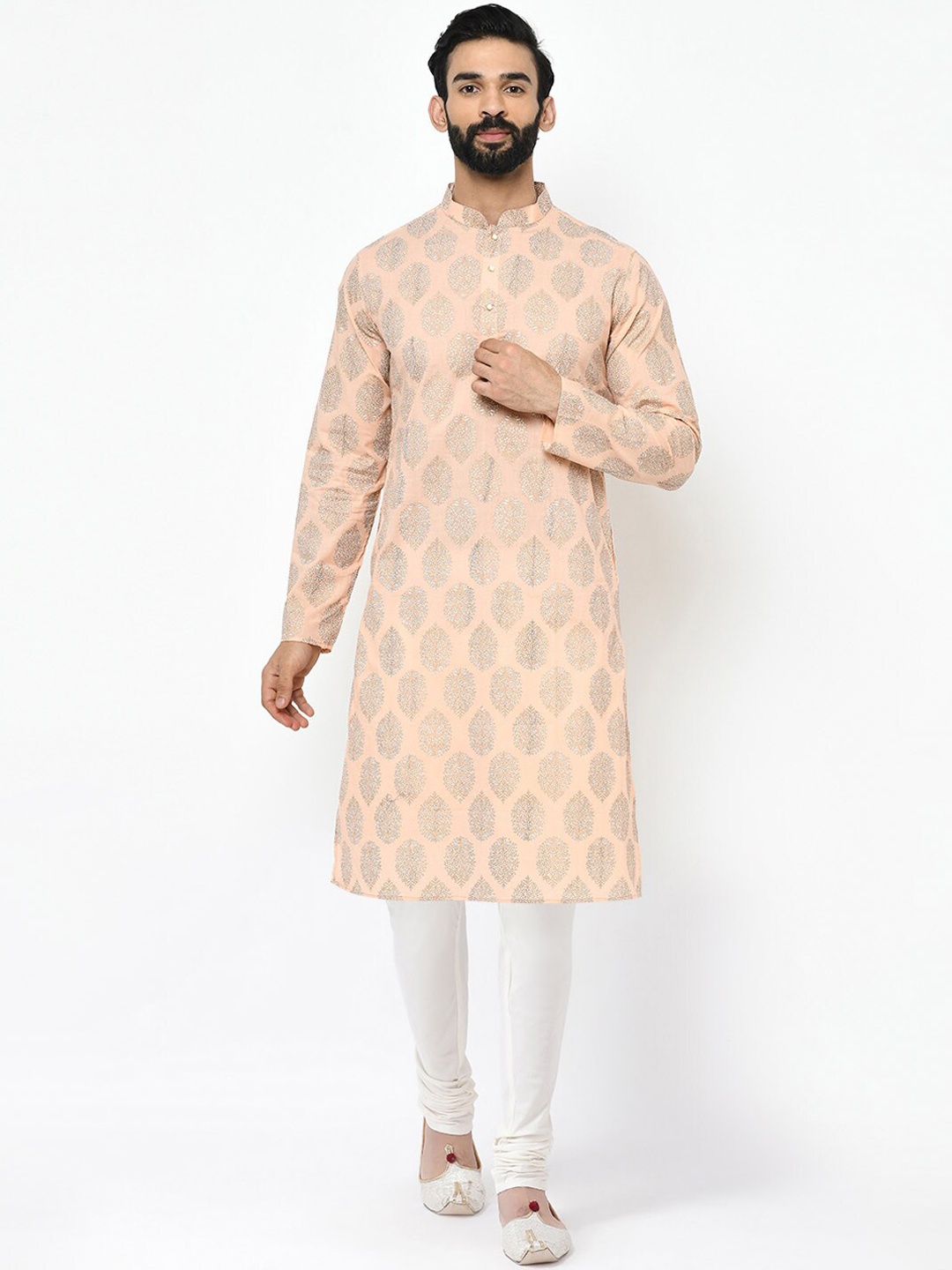 

KISAH Ethnic Motifs Printed Regular Kurta With Churidar, Peach