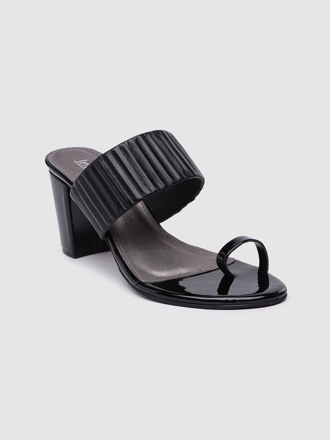 

Inc 5 Textured Block Sandals, Black