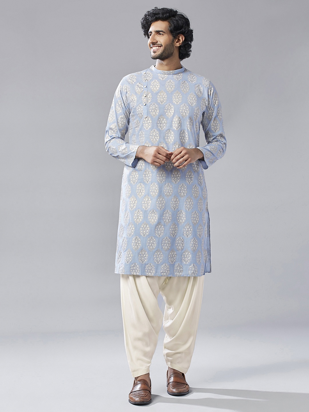 

KISAH Men Printed Regular Fit Ethnic Motifs Kurta Patiyala Set, Blue