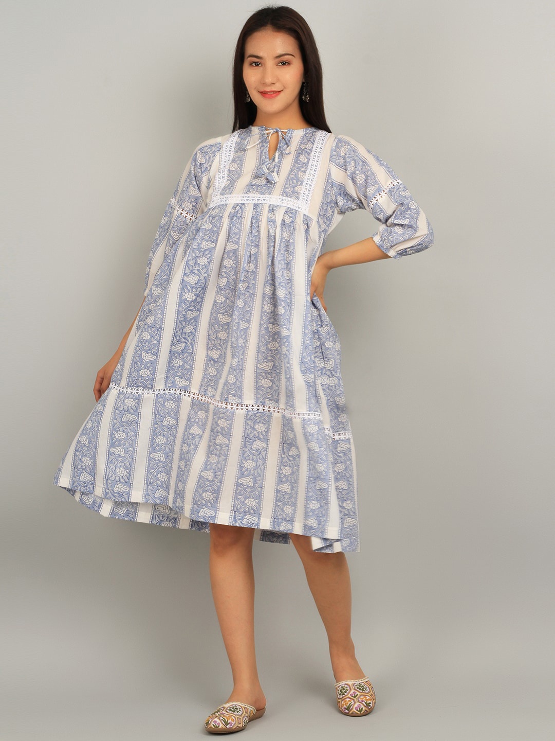 

INDOPHILIA Floral Printed Tie Up Pure Cotton A-Line Dress, White