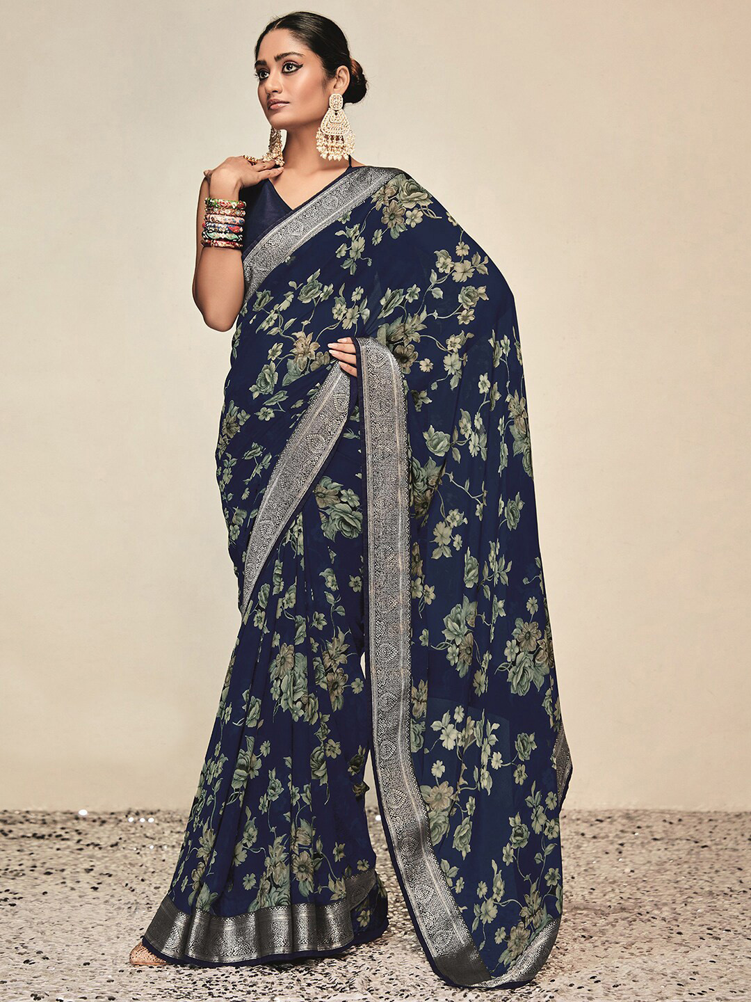 

Satrani Floral Printed Zari Saree, Blue