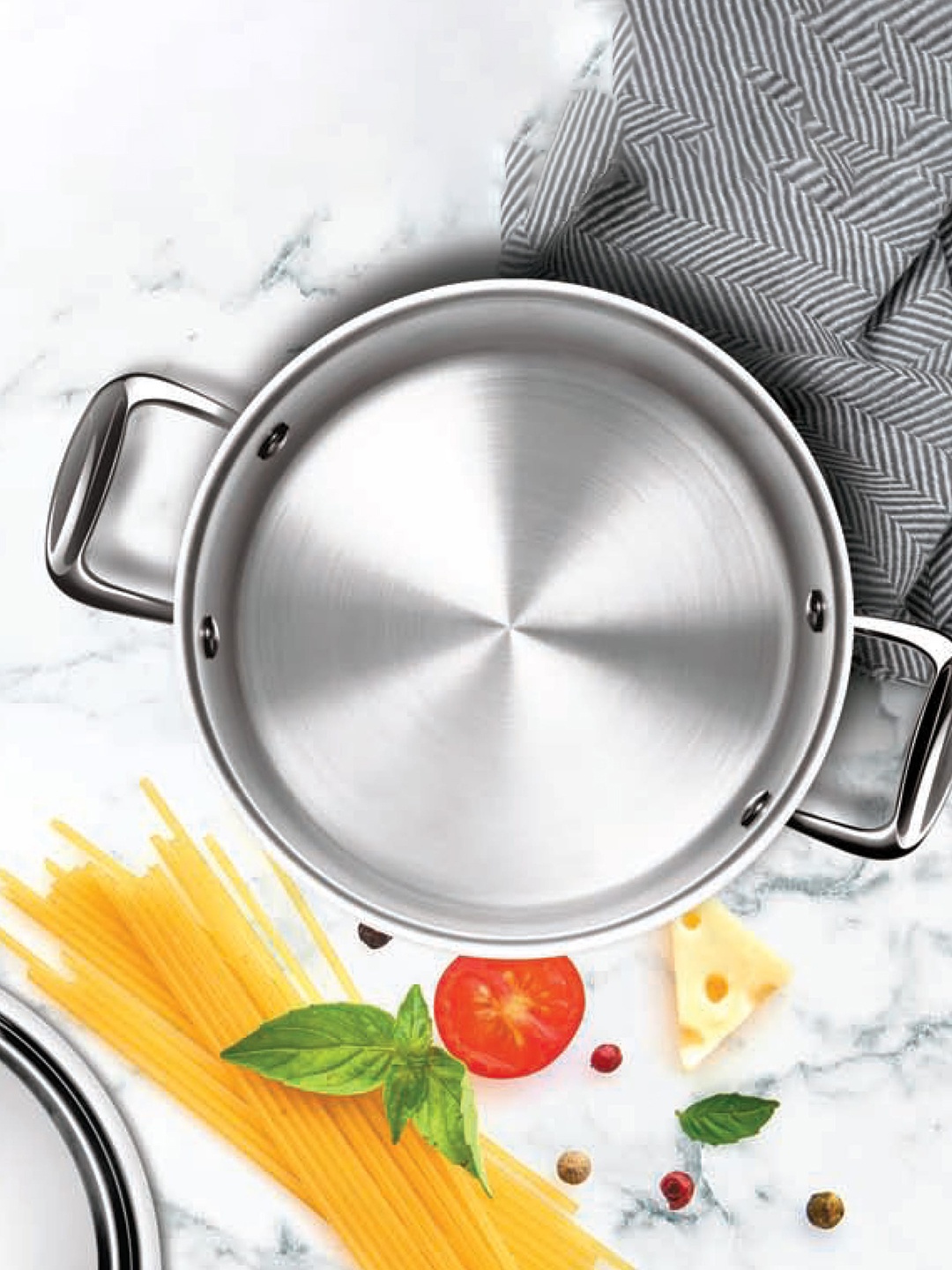 

Milton Pro Cook Triply Stainless Steel Casserole With Lid 22 cm 4 L, Silver