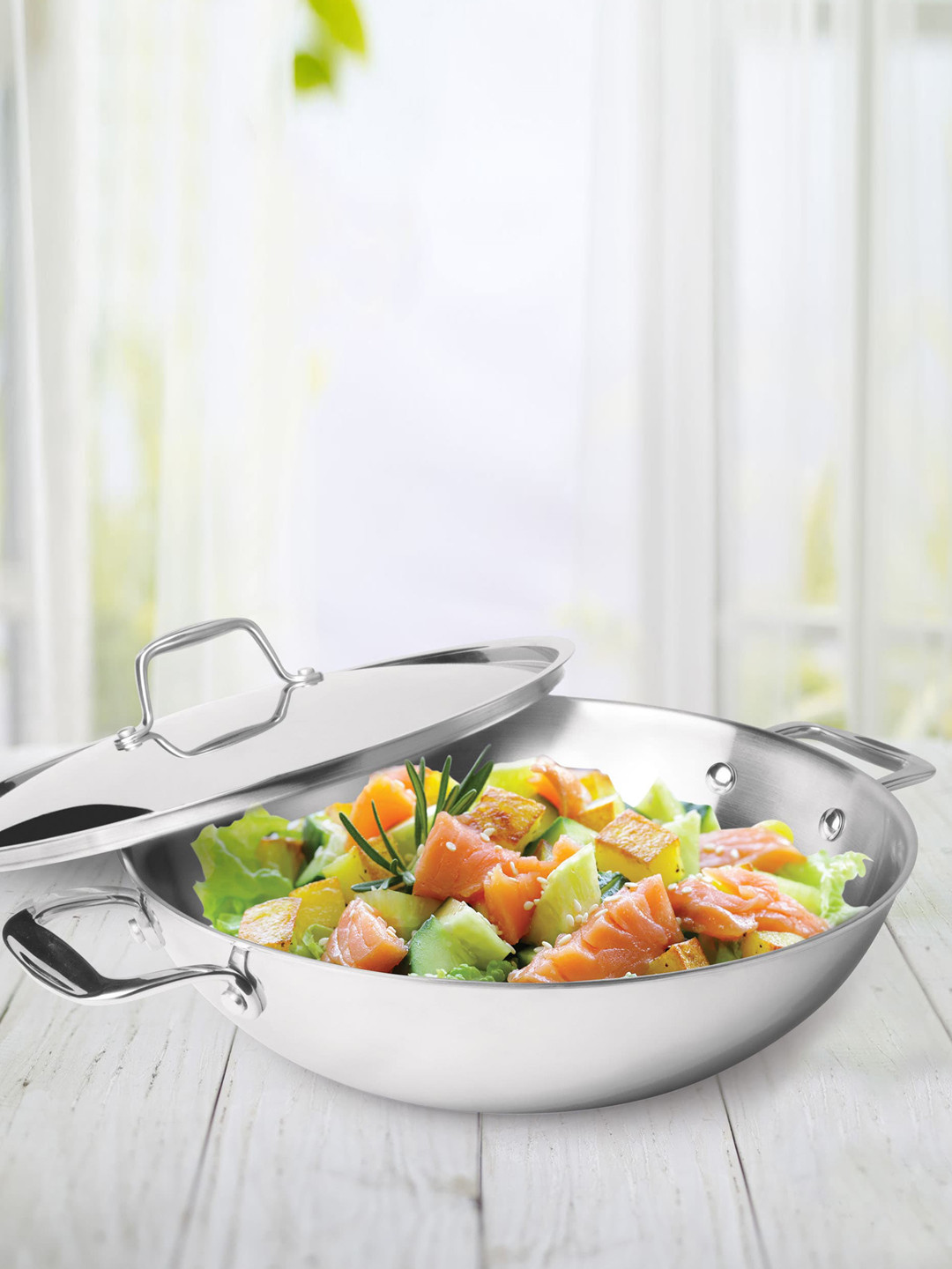 

Milton Pro Cook Triply Stainless Steel Kadhai With Lid 22 cm 2.2 L, Silver