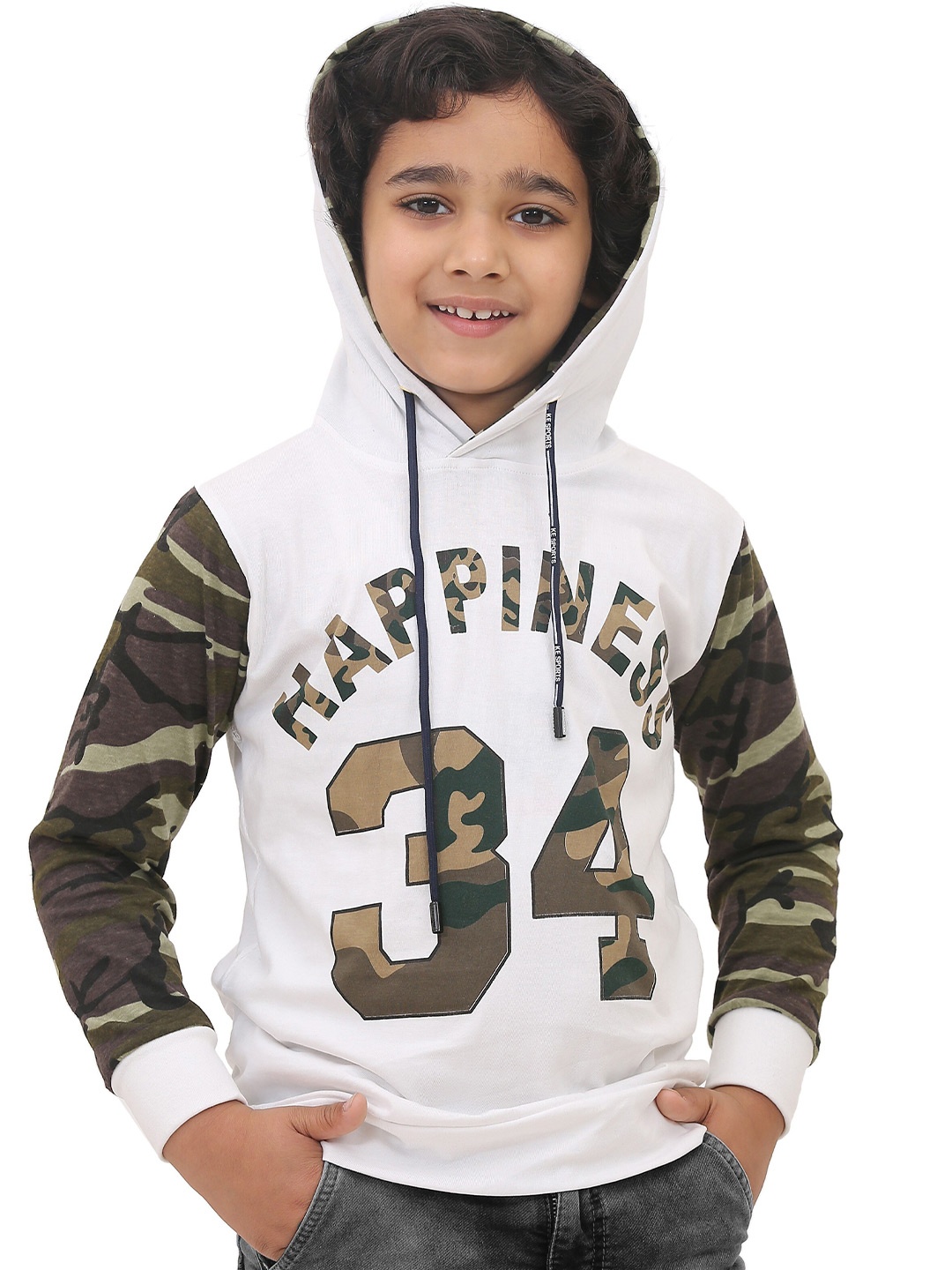 

SmartRAHO Boys Typography Printed Hooded Camouflage T-shirt, White