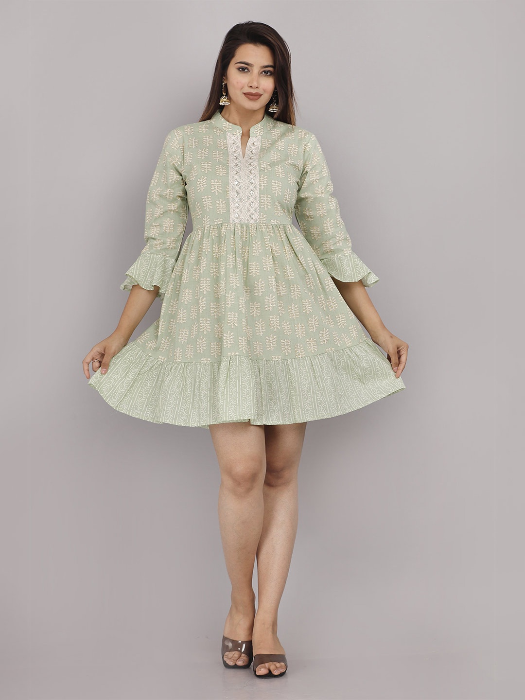 

HIGHLIGHT FASHION EXPORT Mandarin Collar Floral Printed Fit & Flare Dress, Green