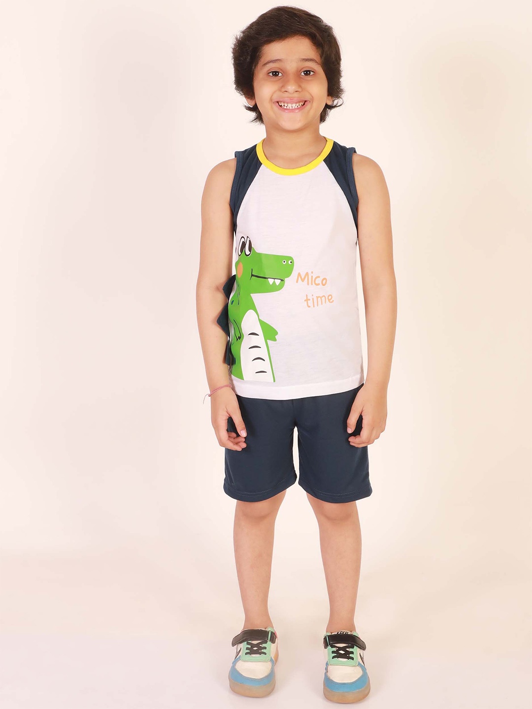 

Ameeha Boys Printed Sleeveless Pure Cotton T-shirt With Shorts, White