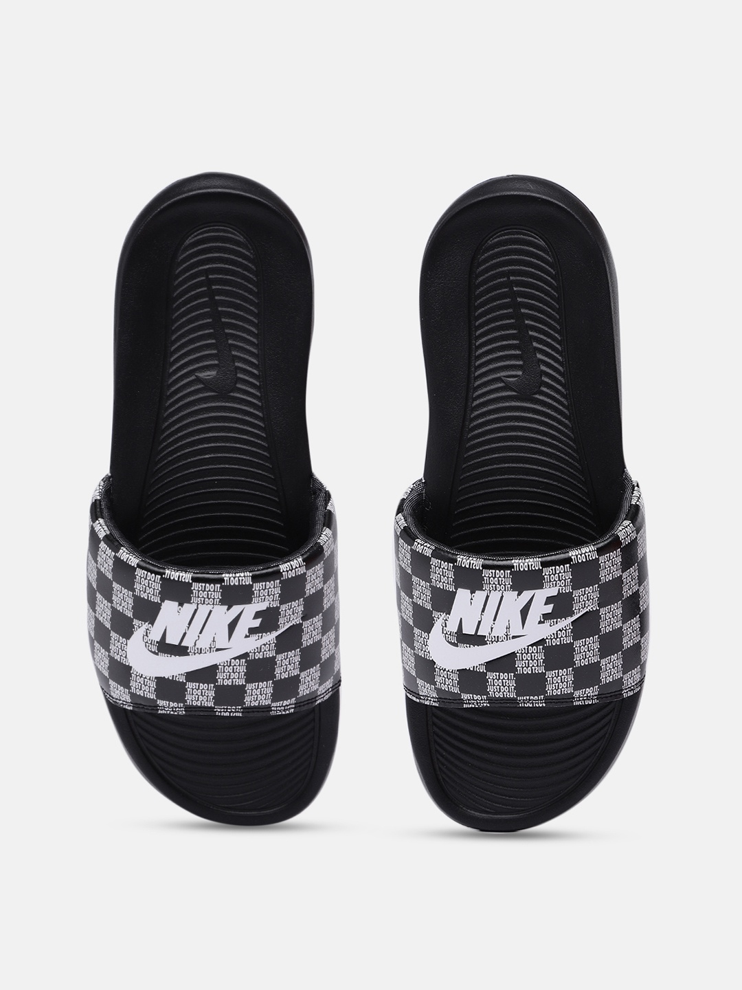 

Nike Men Brand Logo Print & Checked Victori One Sliders, Black