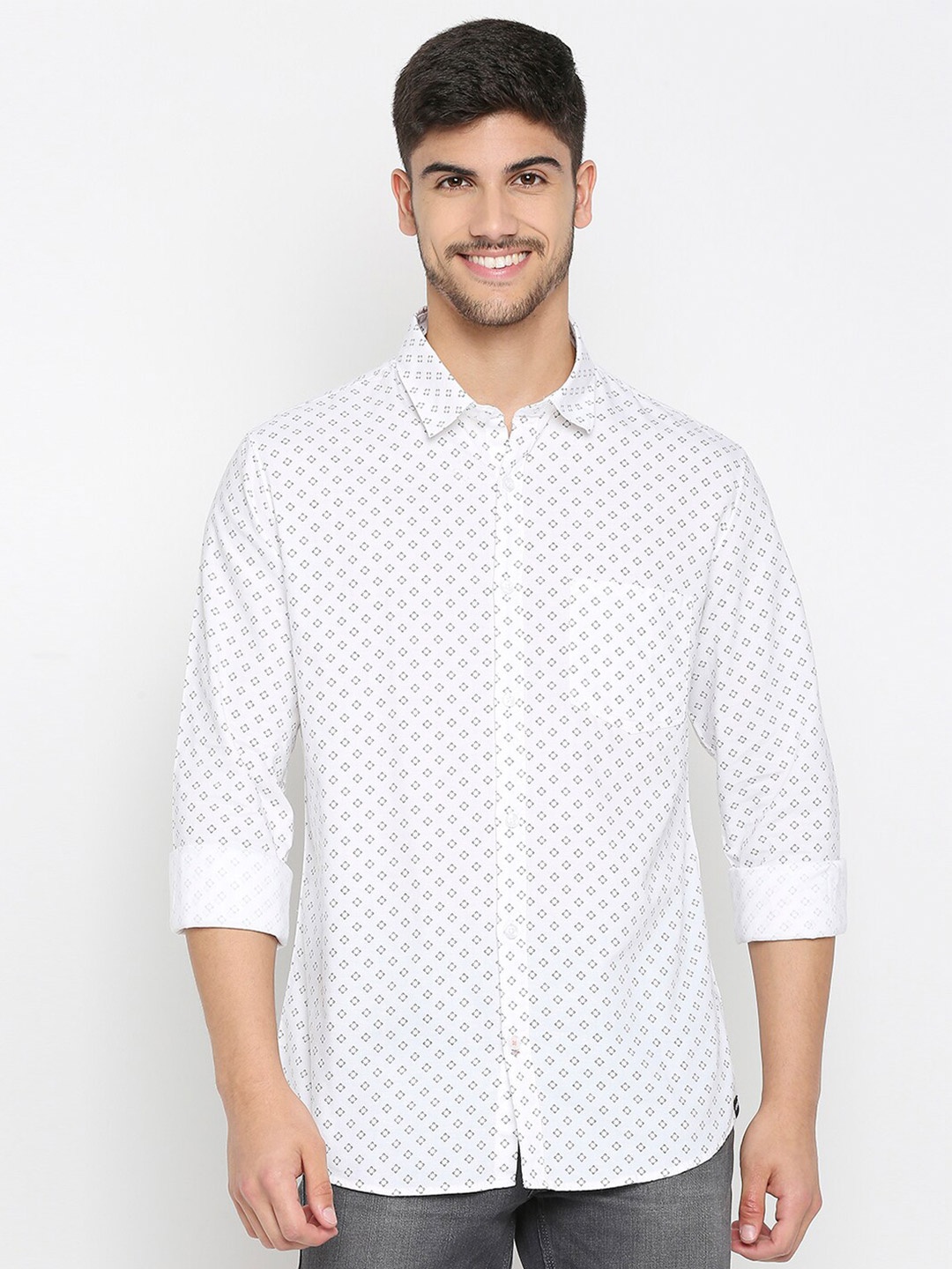 

SPYKAR Micro Ditsy Printed Slim Fit Cotton Casual Shirt, White