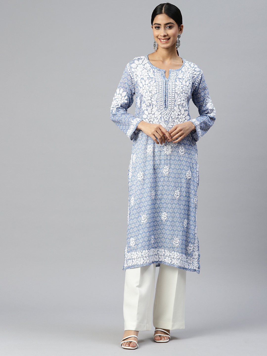

PARAMOUNT CHIKAN Ethnic Motifs Embroidered Chikankari Cotton Kurta, Turquoise blue