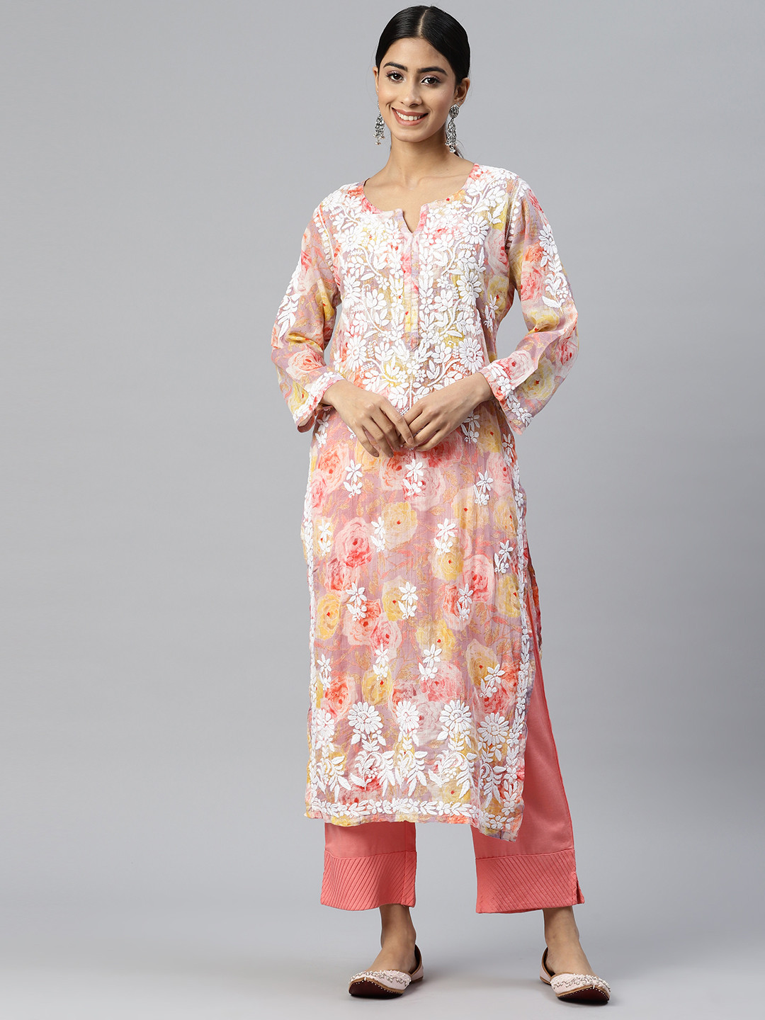 

PARAMOUNT CHIKAN Ethnic Motifs Embroidered Chikankari Floral Pure Cotton Kurta, Mauve