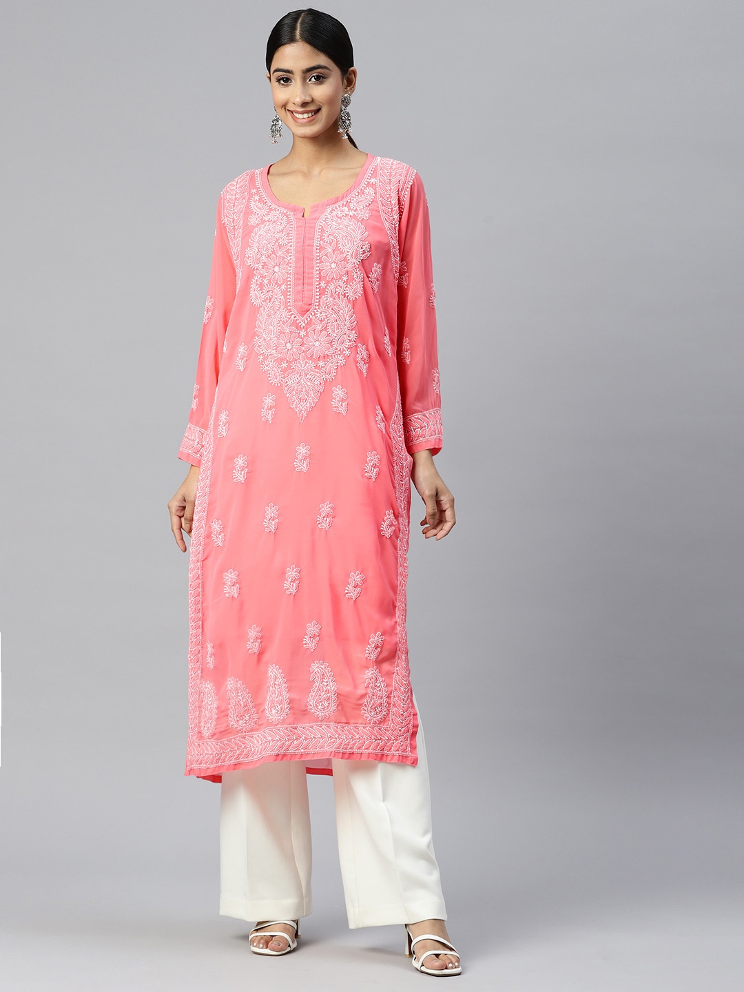 

PARAMOUNT CHIKAN Women Ethnic Motifs Embroidered Chikankari Georgette Kurta With Inner, Peach
