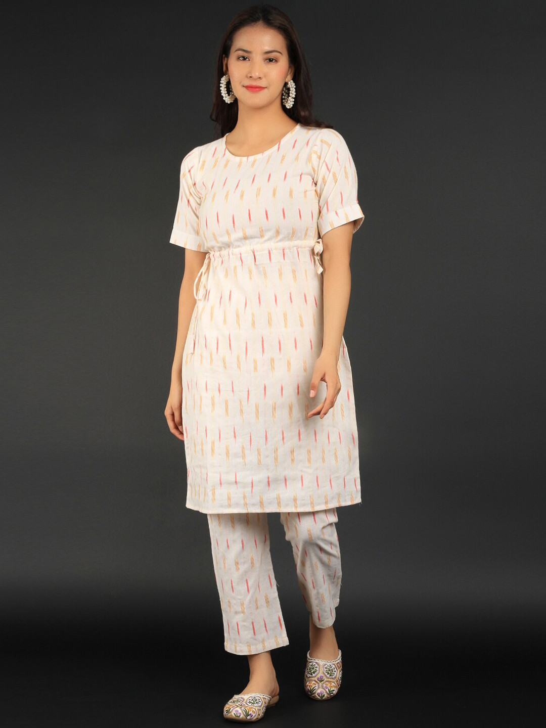 

INDOPHILIA Ikat Printed Cotton Kurta With Trousers, White