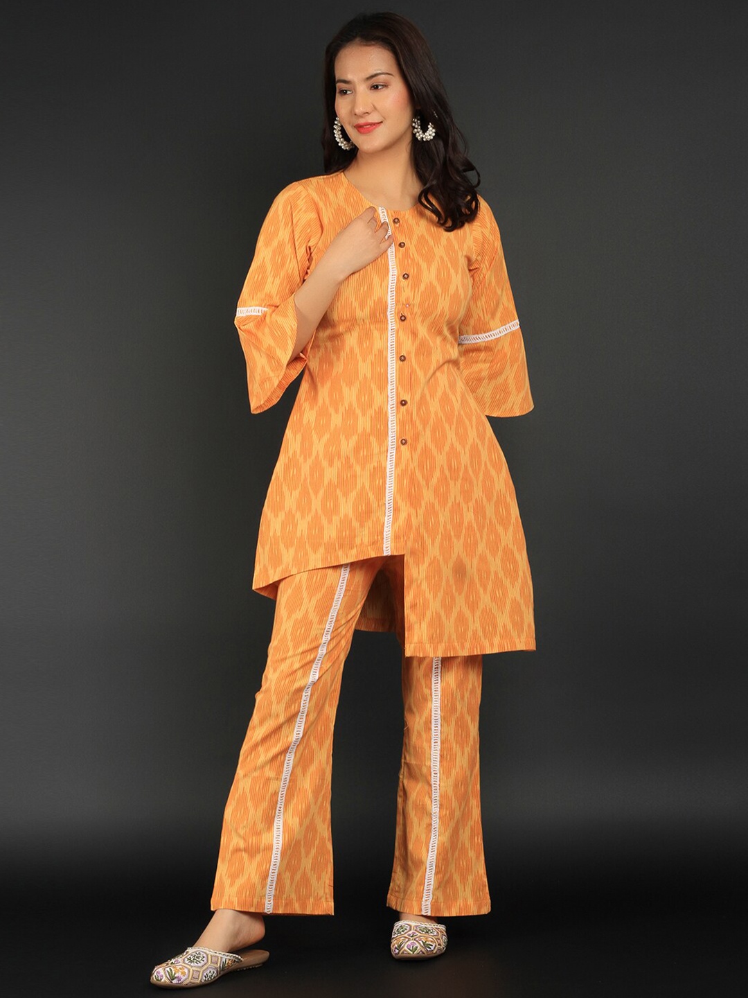 

INDOPHILIA Ikat Printed Cotton Tunic & Trousers, Yellow