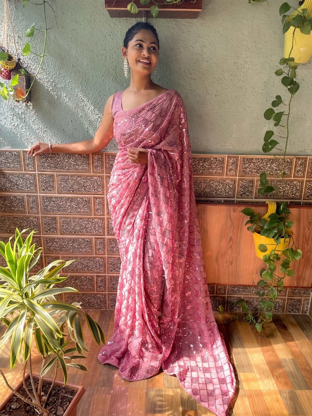

Mitera Embellished Sequinned Work Saree, Pink