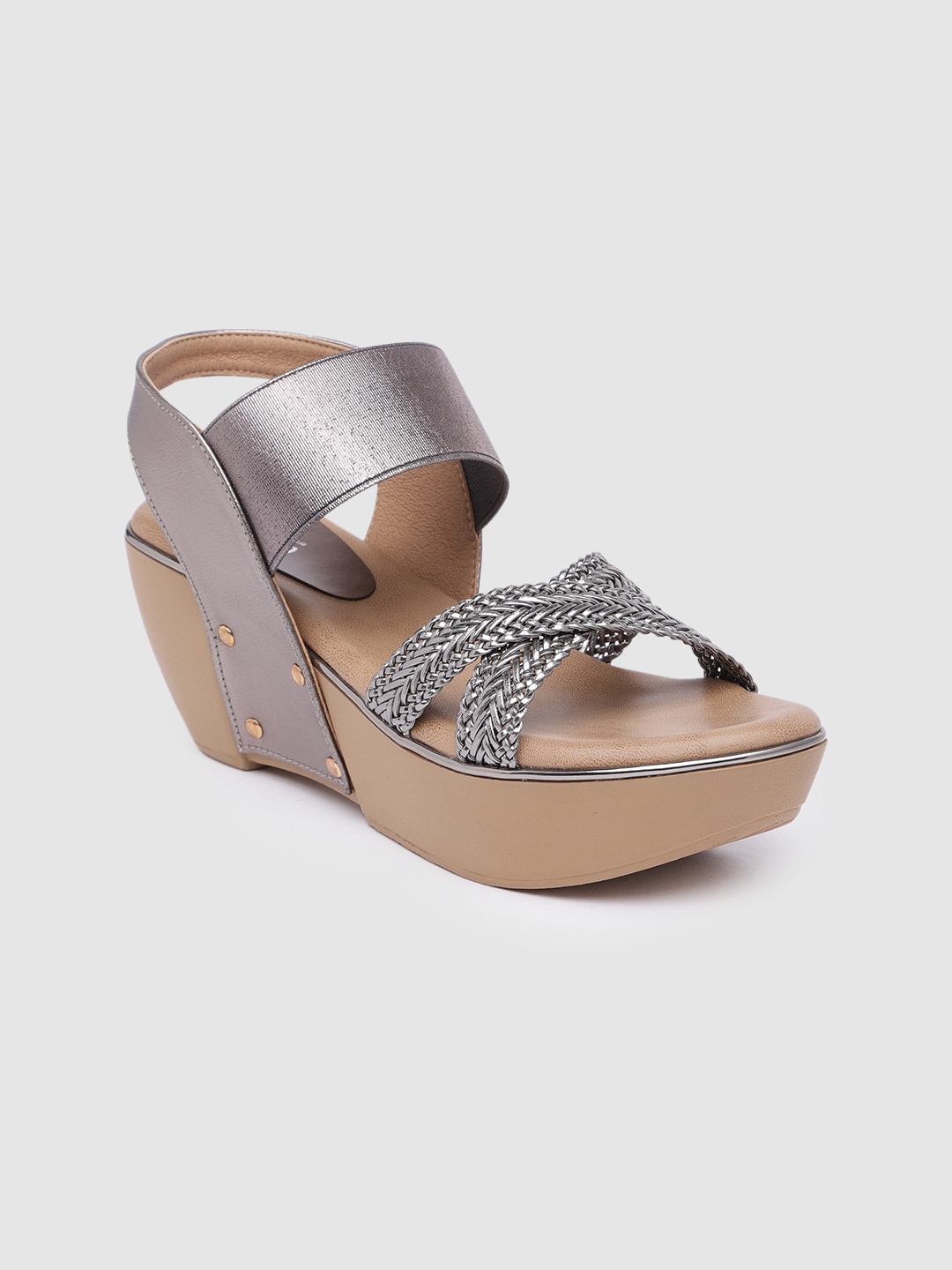 

Inc 5 Woven Design Metallic Finish Wedges