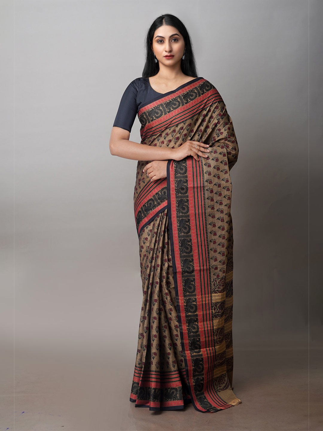 

Unnati Silks Floral Block Printed Chettinad Cotton Saree, Brown