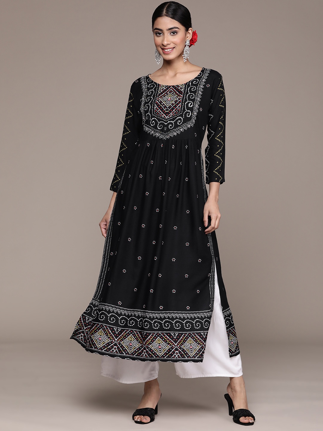 

Ishin Ethnic Motifs Printed Beads & Stones Kurta, Black