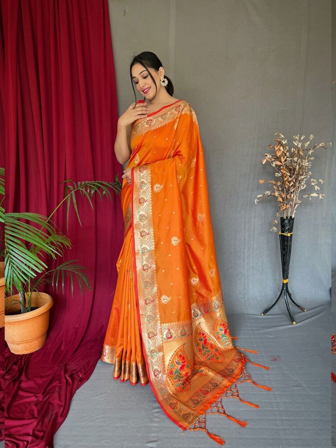 

Exclusiva Ethnic Motif Silk Blend Paithani Zari Saree With Tassel, Mustard