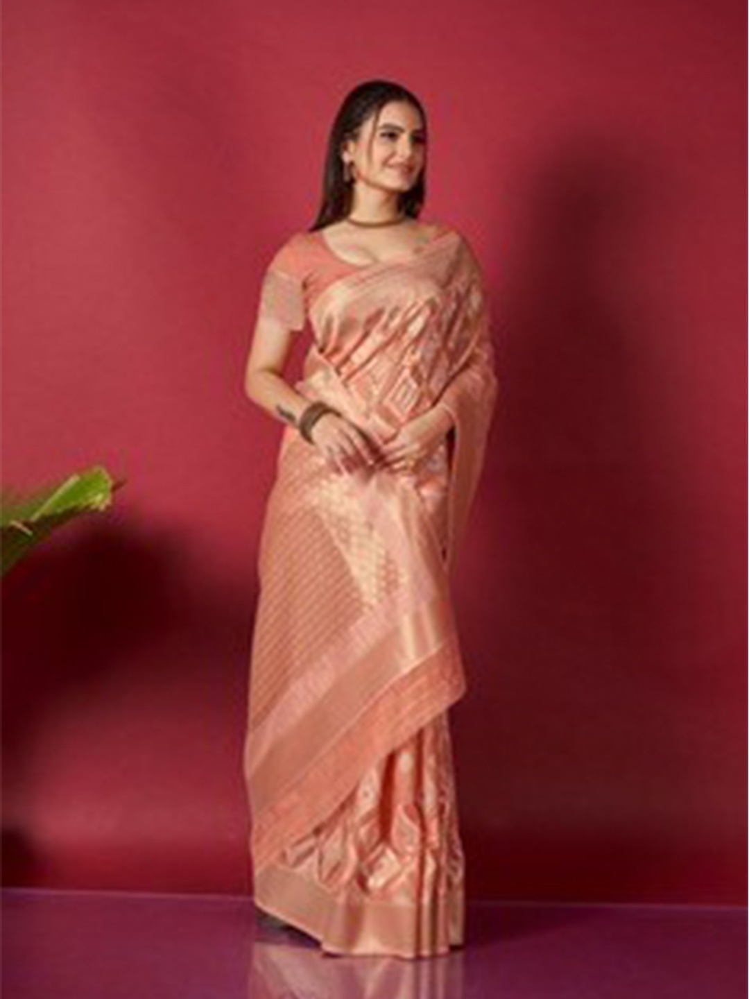 

Exclusiva Geometric Woven Design Zari Pure Linen Ikat Saree, Peach