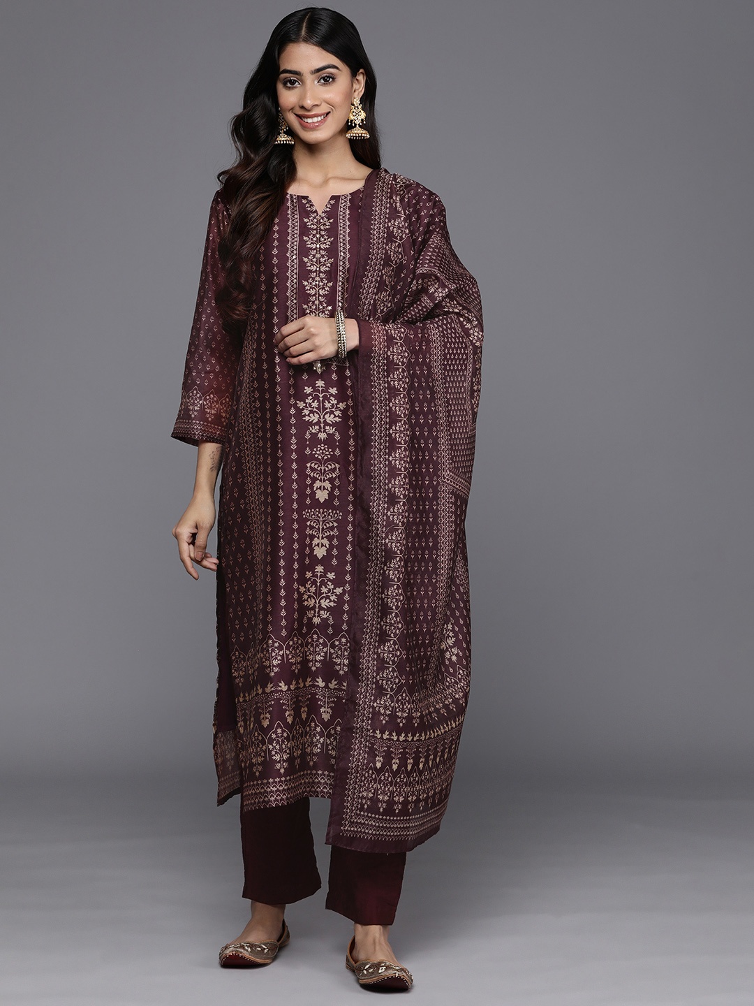 

Varanga Ethnic Motifs Printed Sequinned Chanderi Silk Kurta with Trousers & Dupatta, Purple