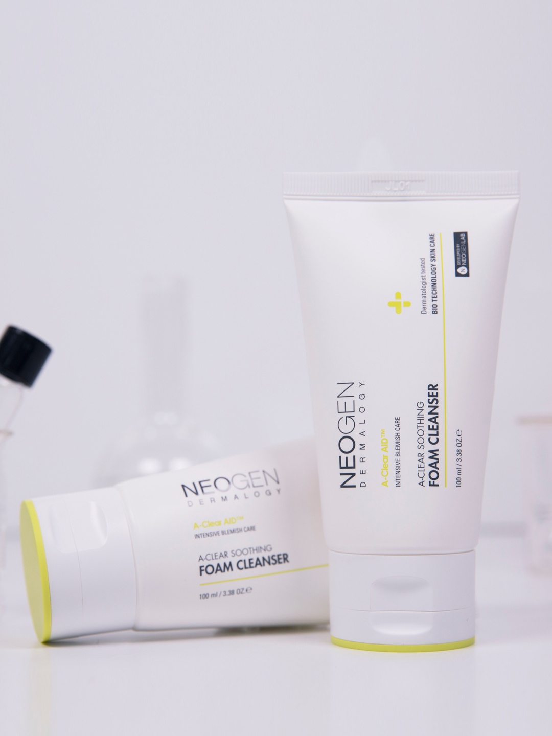 

Neogen Dermalogy A-Clear Soothing Foam Cleanser for Intensive Blemish Care - 100 ml, White