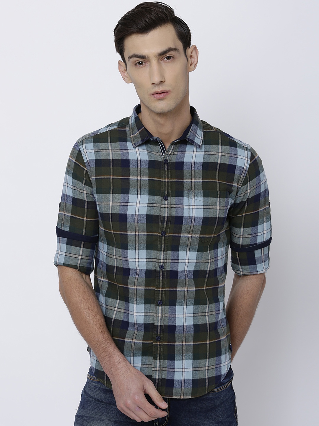 

LOCOMOTIVE Men Olive Green & Blue Slim Fit Checked Casual Shirt