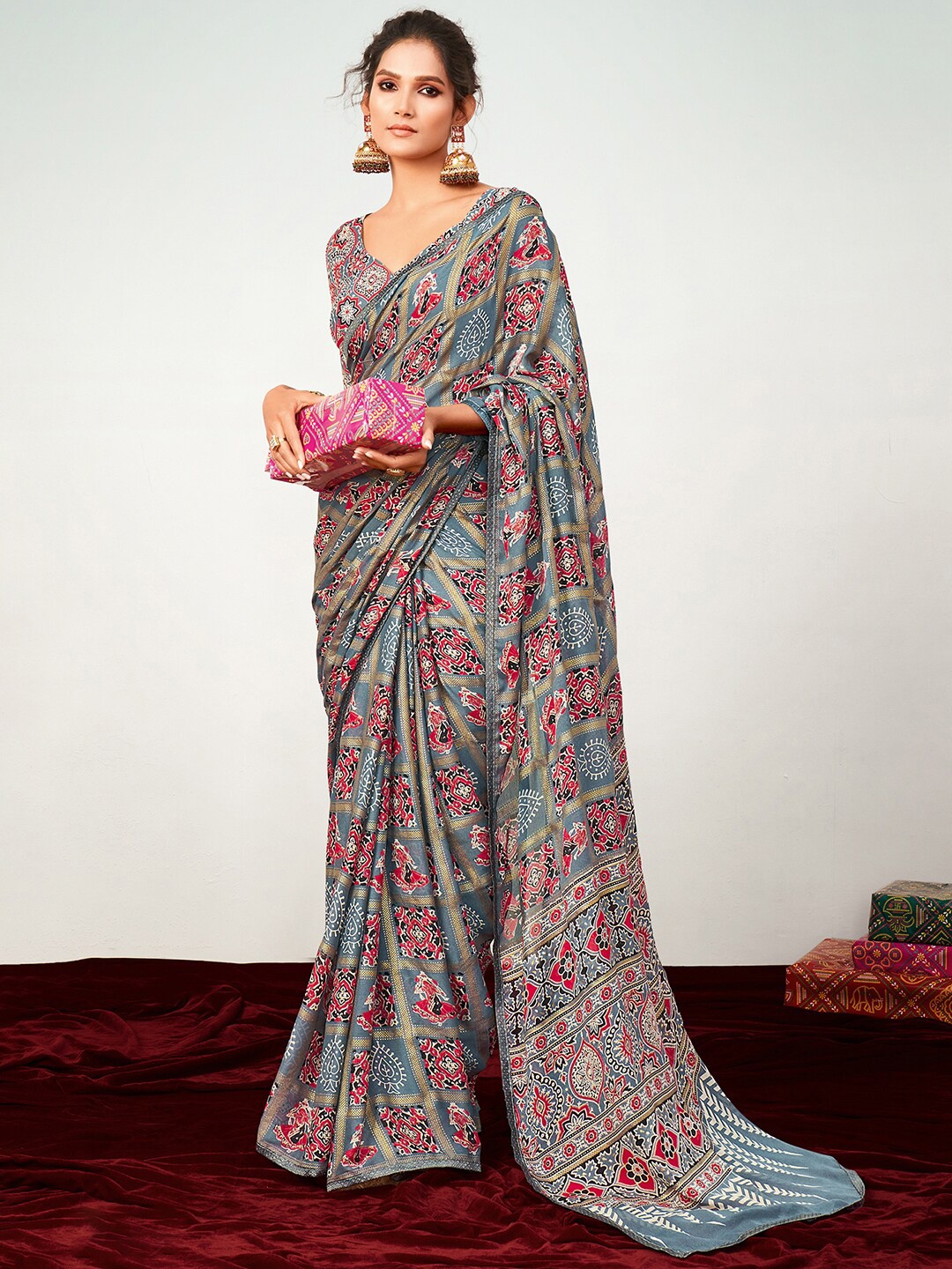 

Saree mall Grey & Red Ethnic Motifs Printed Georgette Sarees