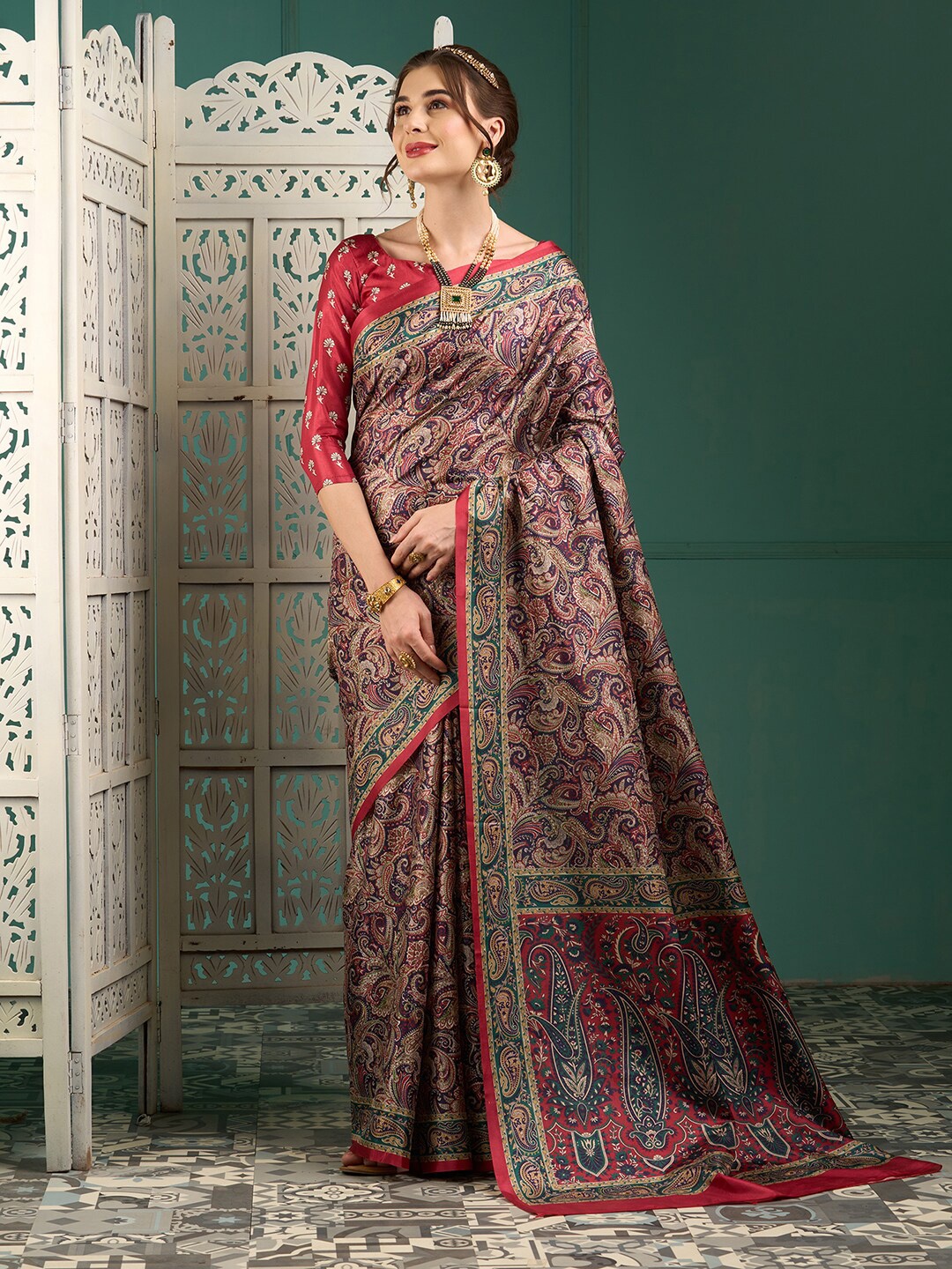 

Saree mall Paisley Printed Silk Blend Block Print Sarees, Navy blue