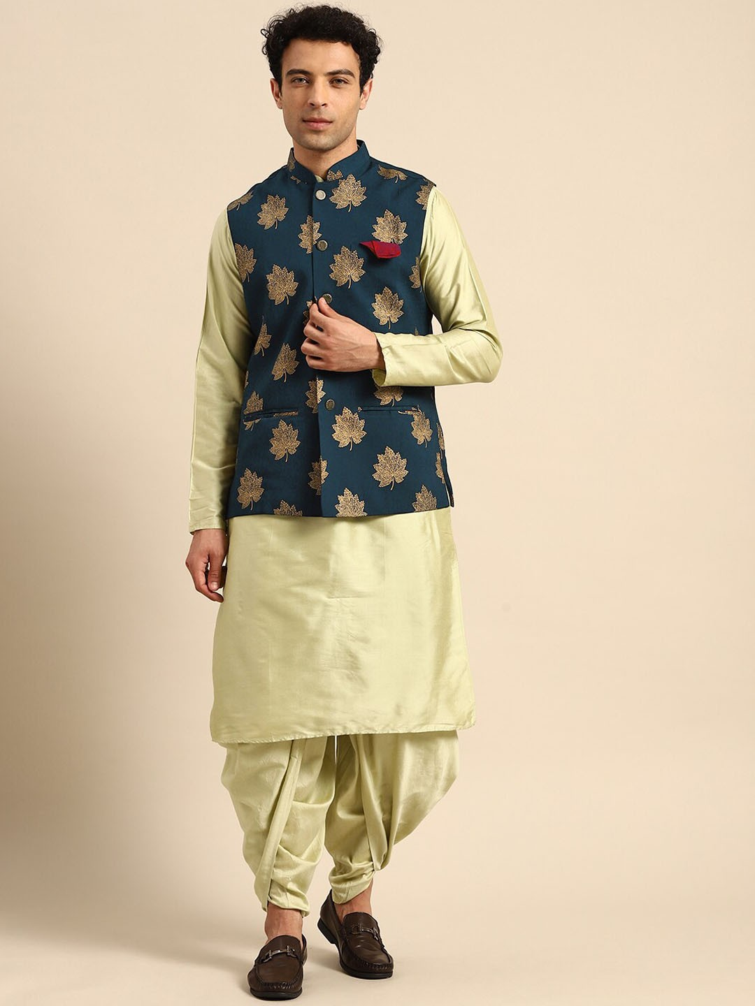 

KISAH Mandarin Collar Straight Kurta with Dhoti Pants & Nehru Jacket, Green