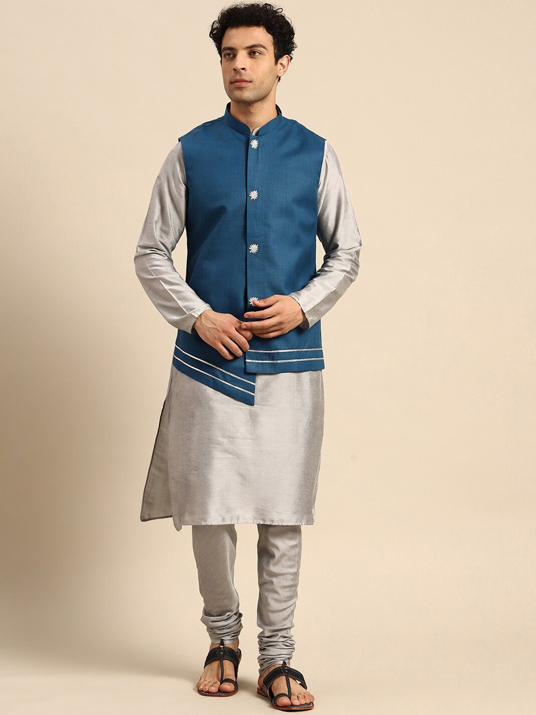 

KISAH Mandarin Collar Regular Kurta With Churidar & Nehru Jacket, Turquoise blue