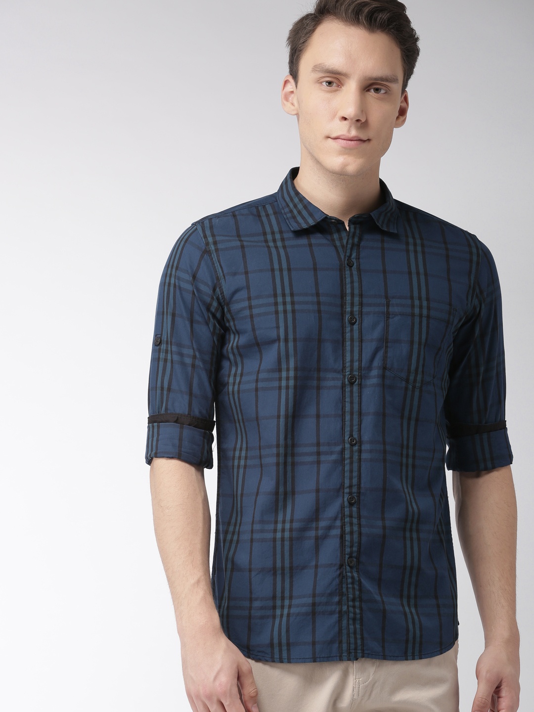 

HIGHLANDER Men Navy Blue Slim Fit Checked Casual Shirt