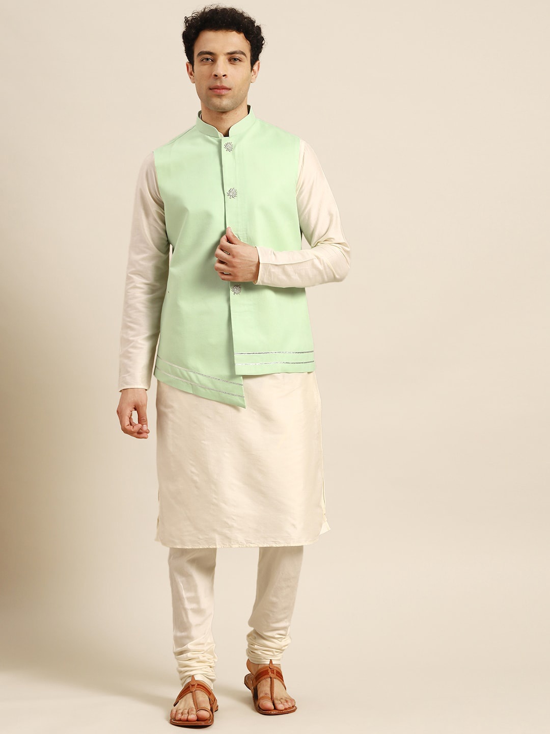 

KISAH Mandarin Collar Gotta Patti Kurta with Churidar & Nehru Jacket, Green