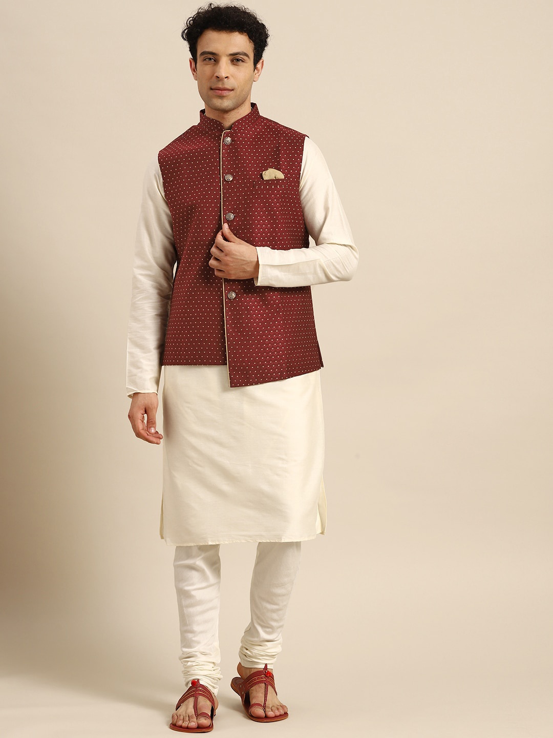 

KISAH Mandarin Collar Regular Kurta With Churidar & Nehru Jacket, Maroon