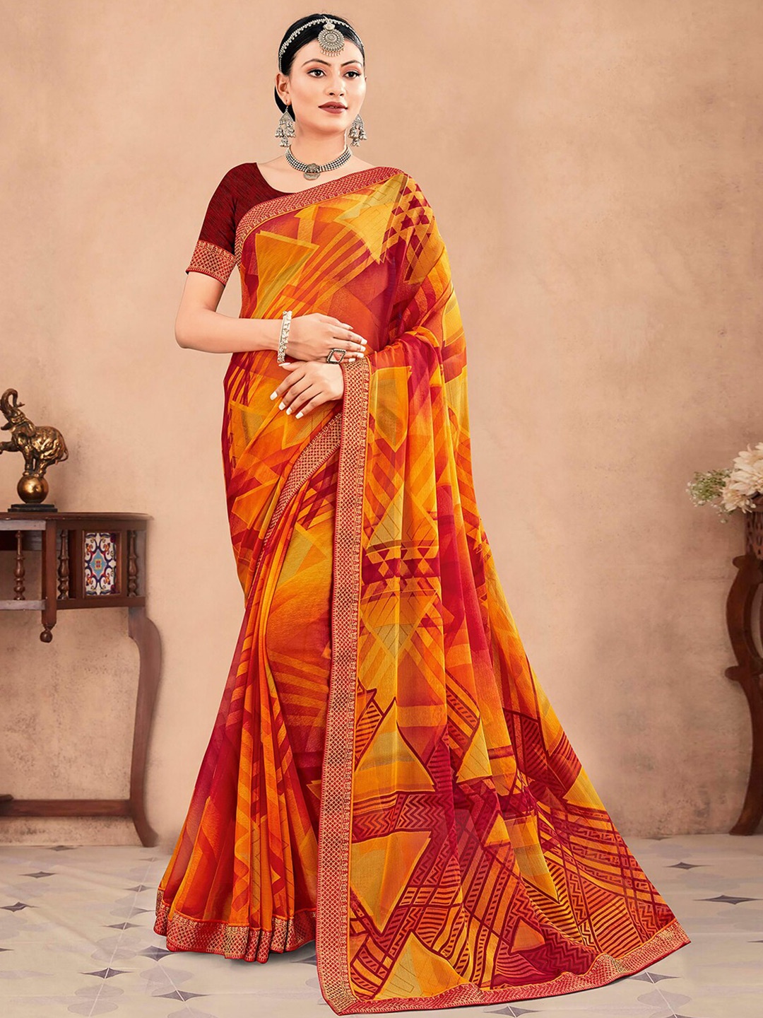 

Mitera Printed Pure Chiffon Saree, Yellow