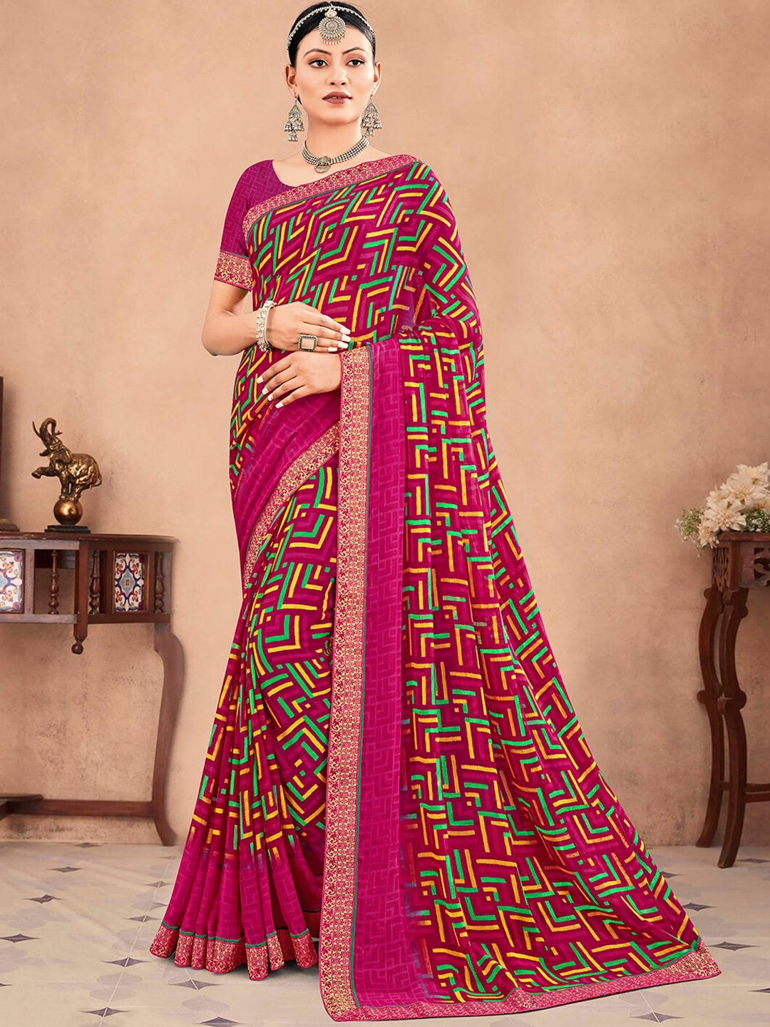 

Mitera Geomtric Printed Pure Chiffon Saree, Pink