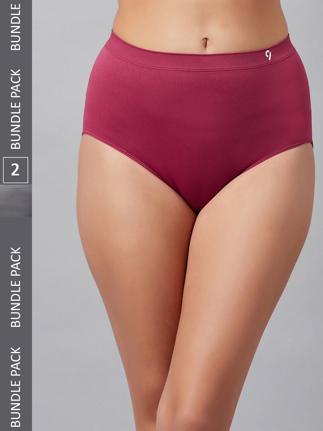 

C9 AIRWEAR Women Pack Of 2 Assorted Seamless 4-Way Stretch Hipster Briefs