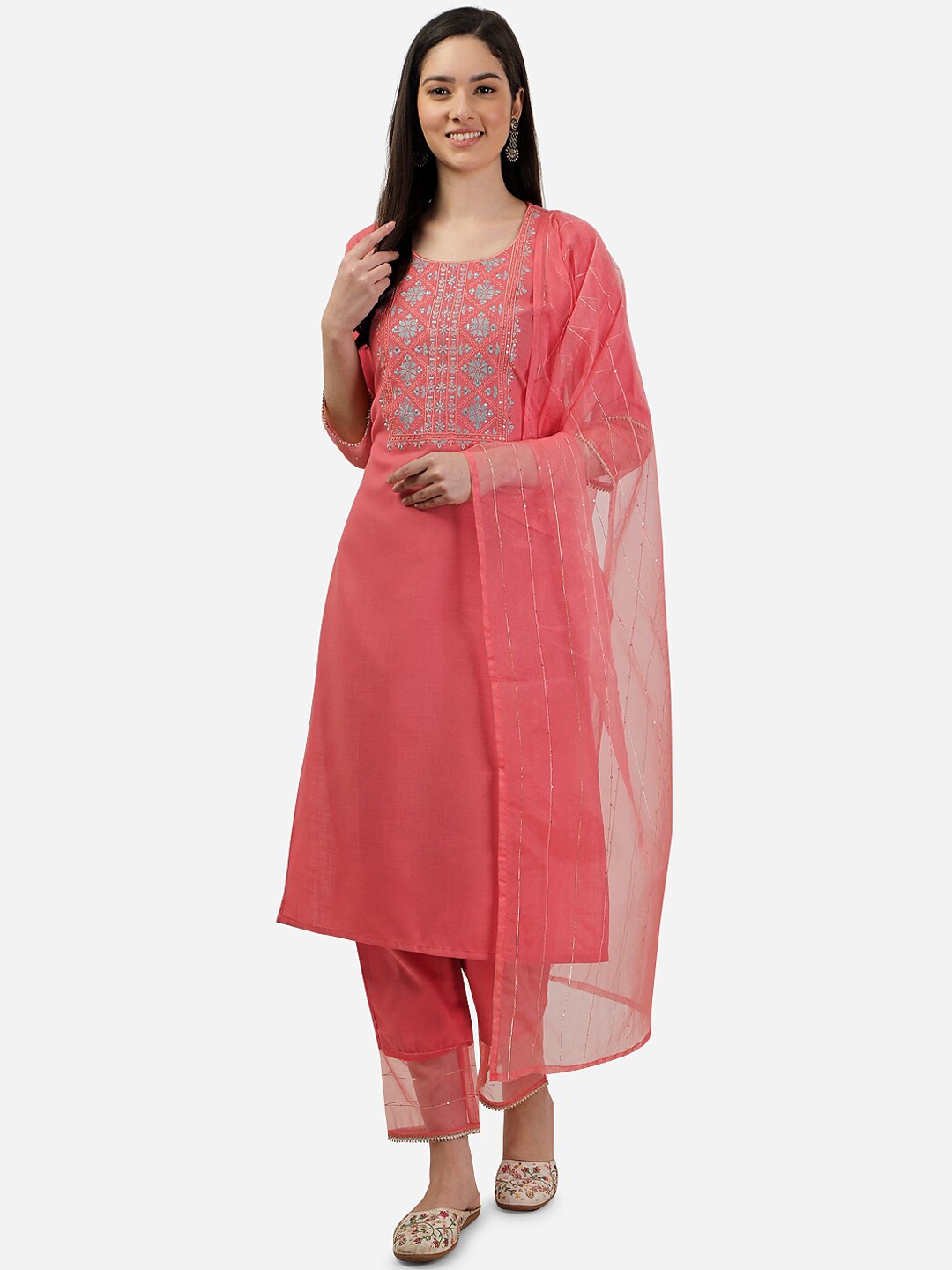 

WOMEN VILLAGE Ethnic Motifs Yoke Design Pure Silk Kurta With Trousers & Dupatta, Peach
