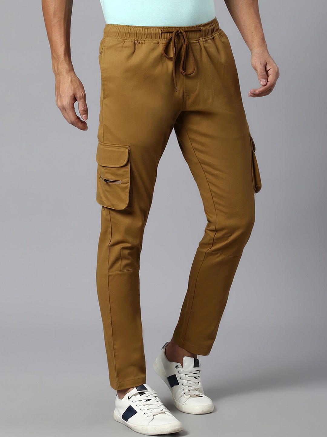 

Hubberholme Men Smart Easy Wash Mid-Rise Cargo Chinos Trousers, Khaki