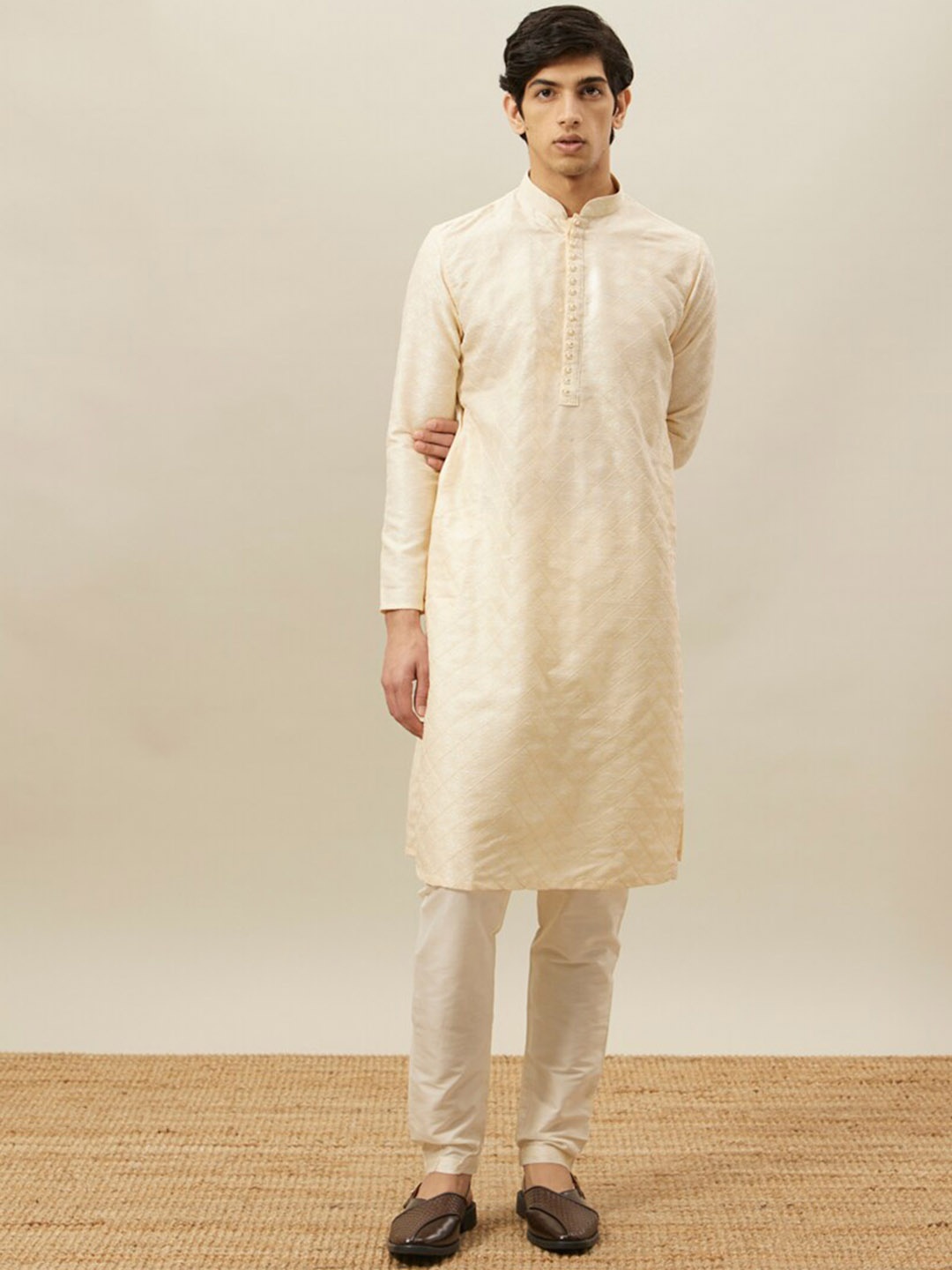

Manyavar Ethnic Motif Woven Design Mandarin Collar Kurta With Pyjamas, Cream