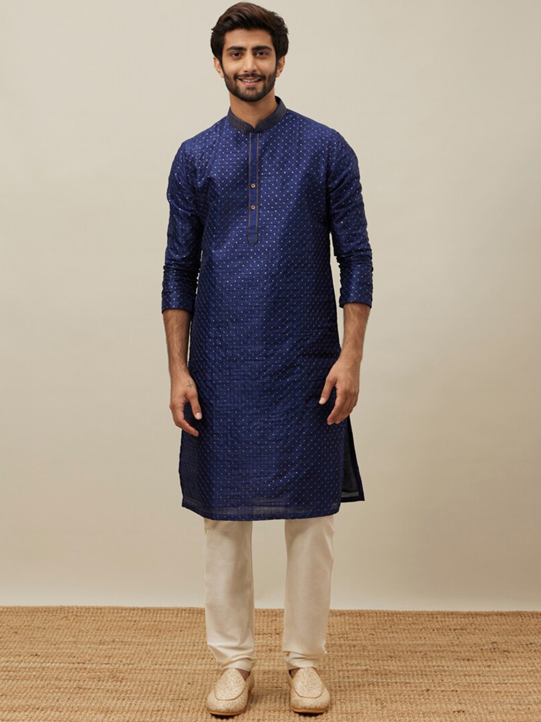 

Manyavar Mandarin Collar Sequinned Kurta With Pyjamas, Blue