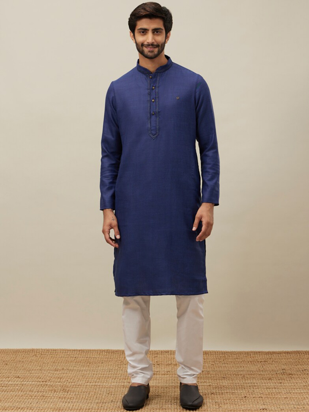 

Manyavar Mandarin Collar Thread Work Kurta With Pyjamas, Navy blue