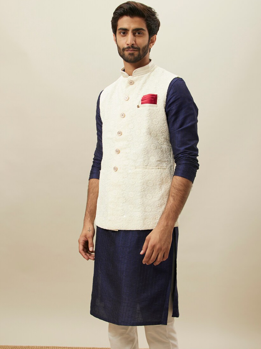 

Manyavar Embroidered Georgette Nehru Jacket, Cream