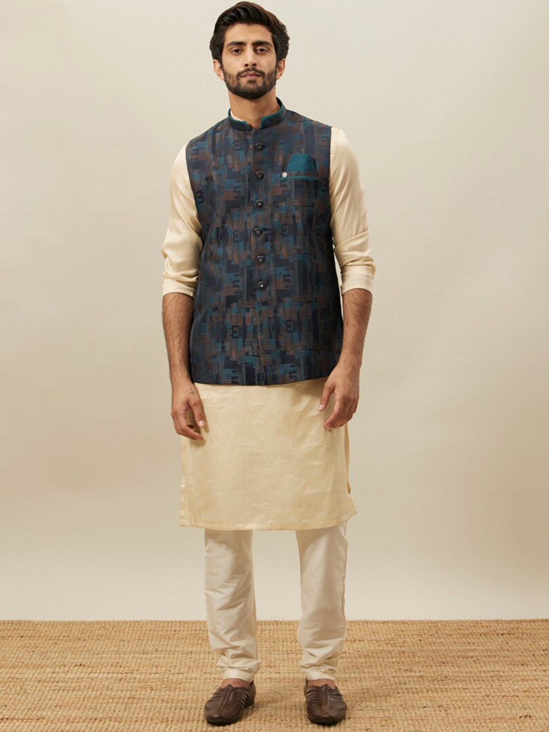 

Manyavar Printed Mandarin Collar Nehru Jacket, Blue