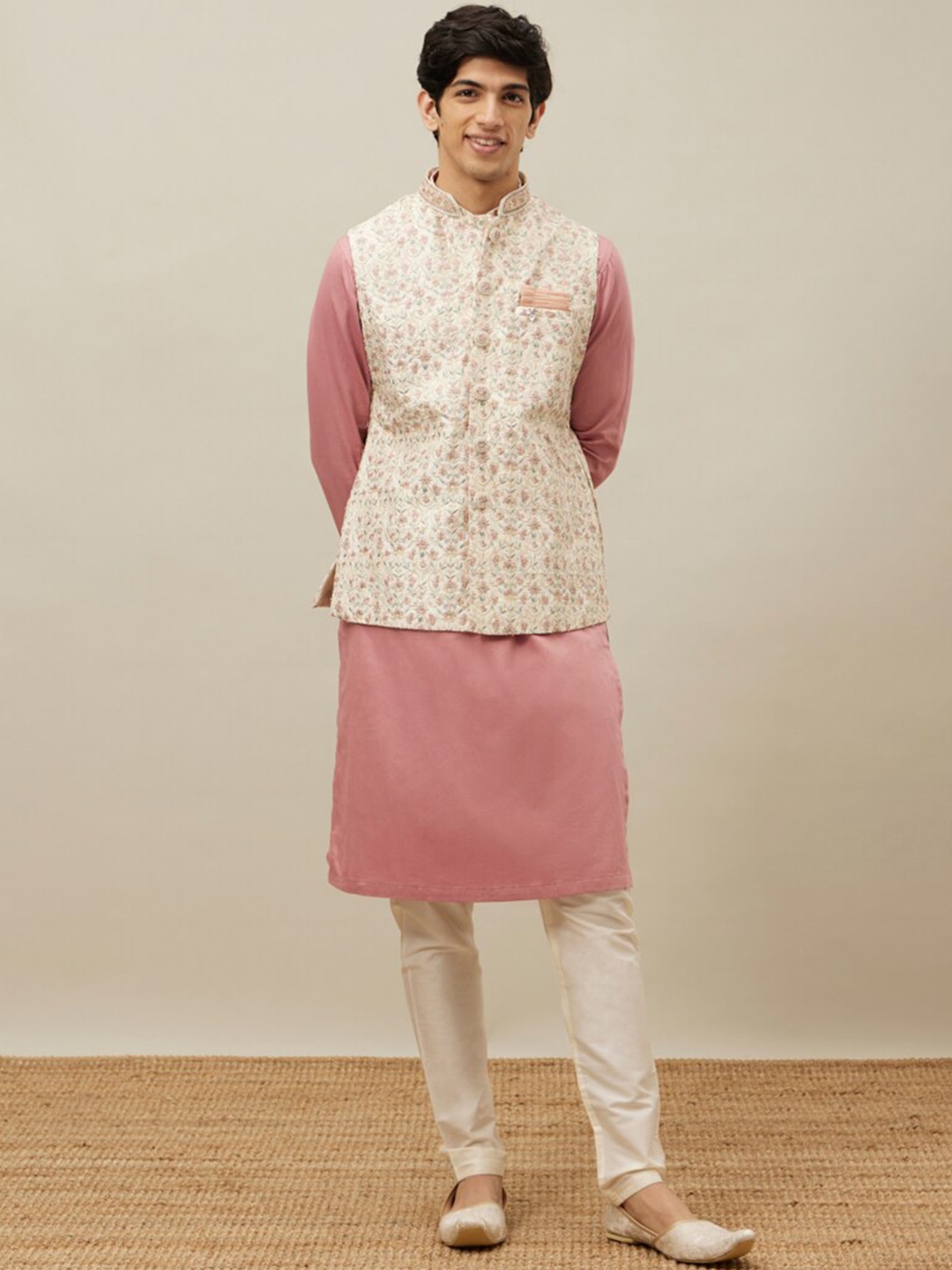 

Manyavar Mandarin Collar Pure Cotton Kurta With Pyjamas & Nehru Jacket, Pink