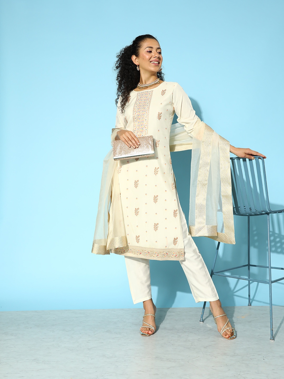 

Sangria Floral Yoke Design Jacquard Kurta with Trousers & With Dupatta, Off white