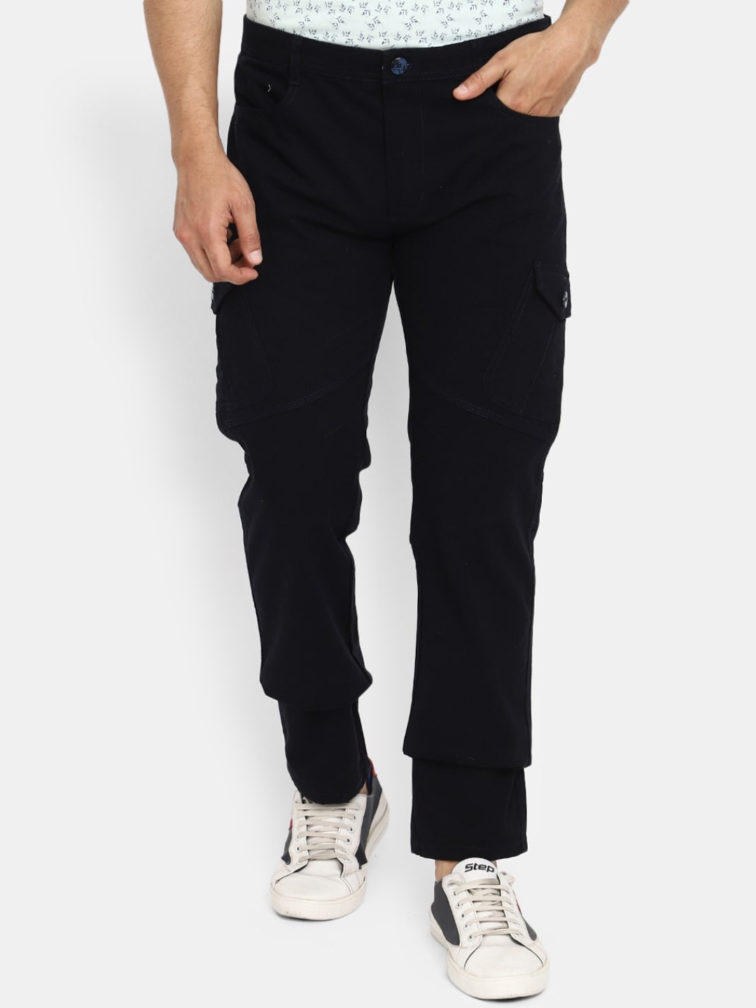 

V-Mart Men Mid-Rise Plain Classic Cargo Trousers, Navy blue