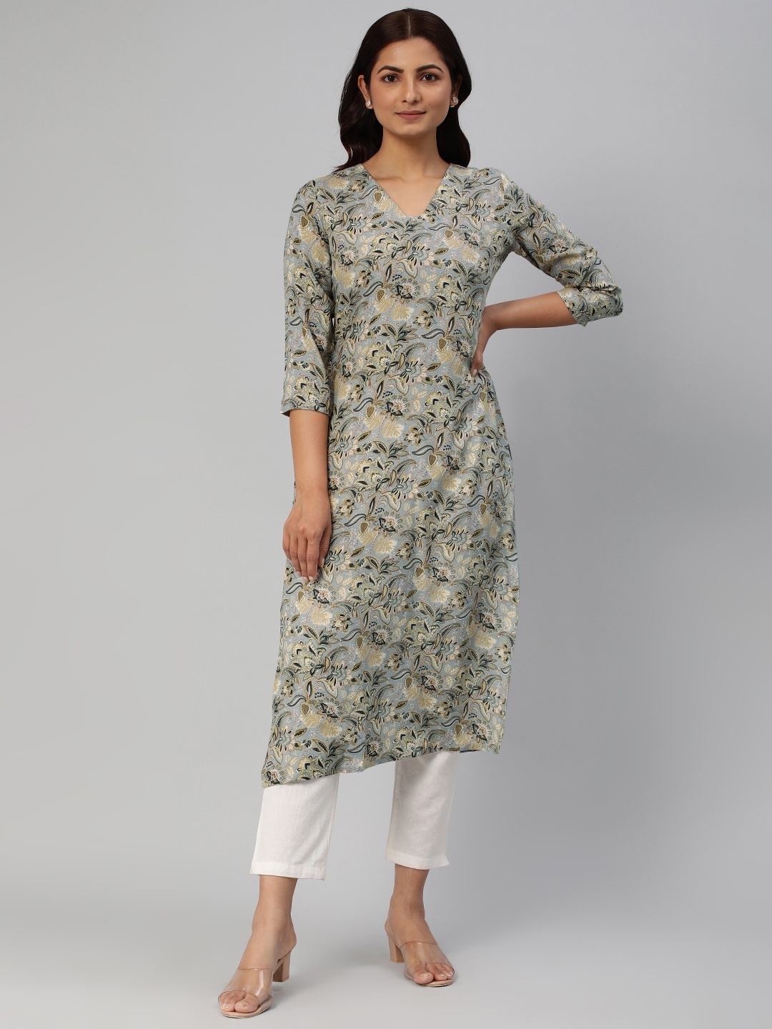 

HRITIKA Women Floral Printed Straight Kurta, Grey