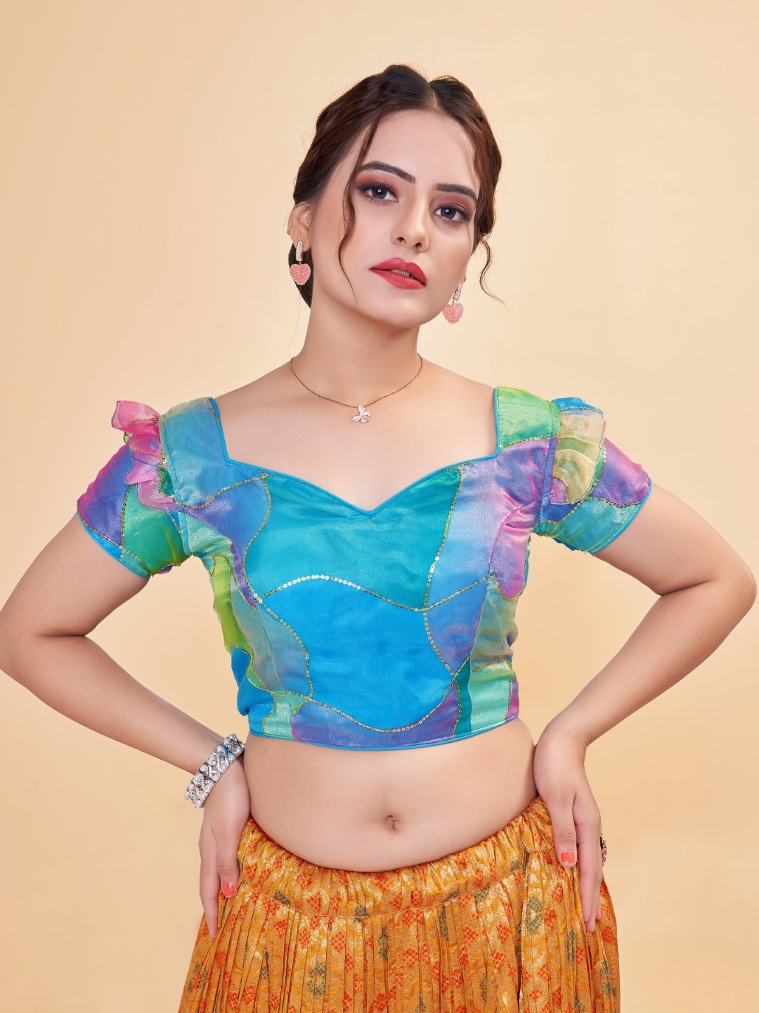 

HIMRISE Embellished Sweetheart Neck Saree Blouse, Blue
